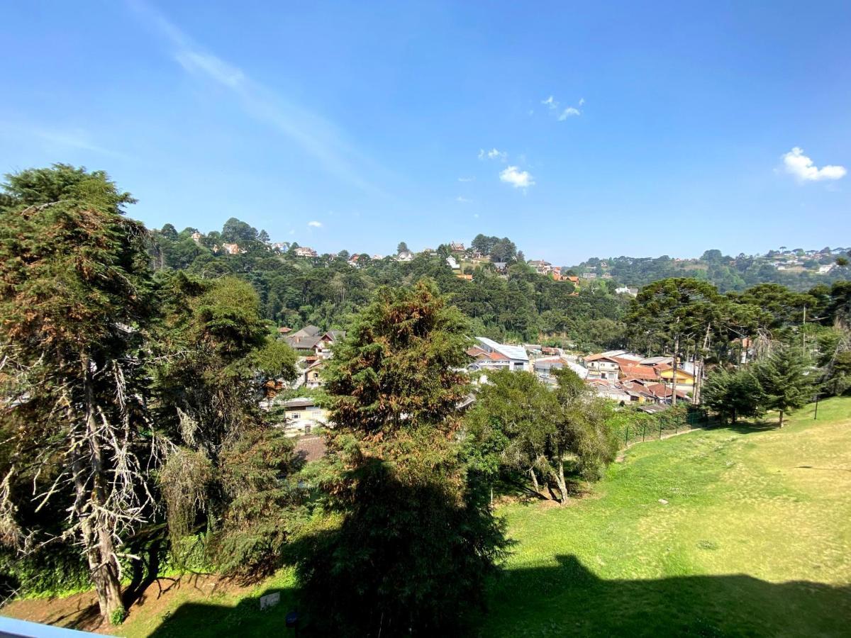 Apartamento Em Campos Do Jordao Ao Lado Do Capivari Esterno foto