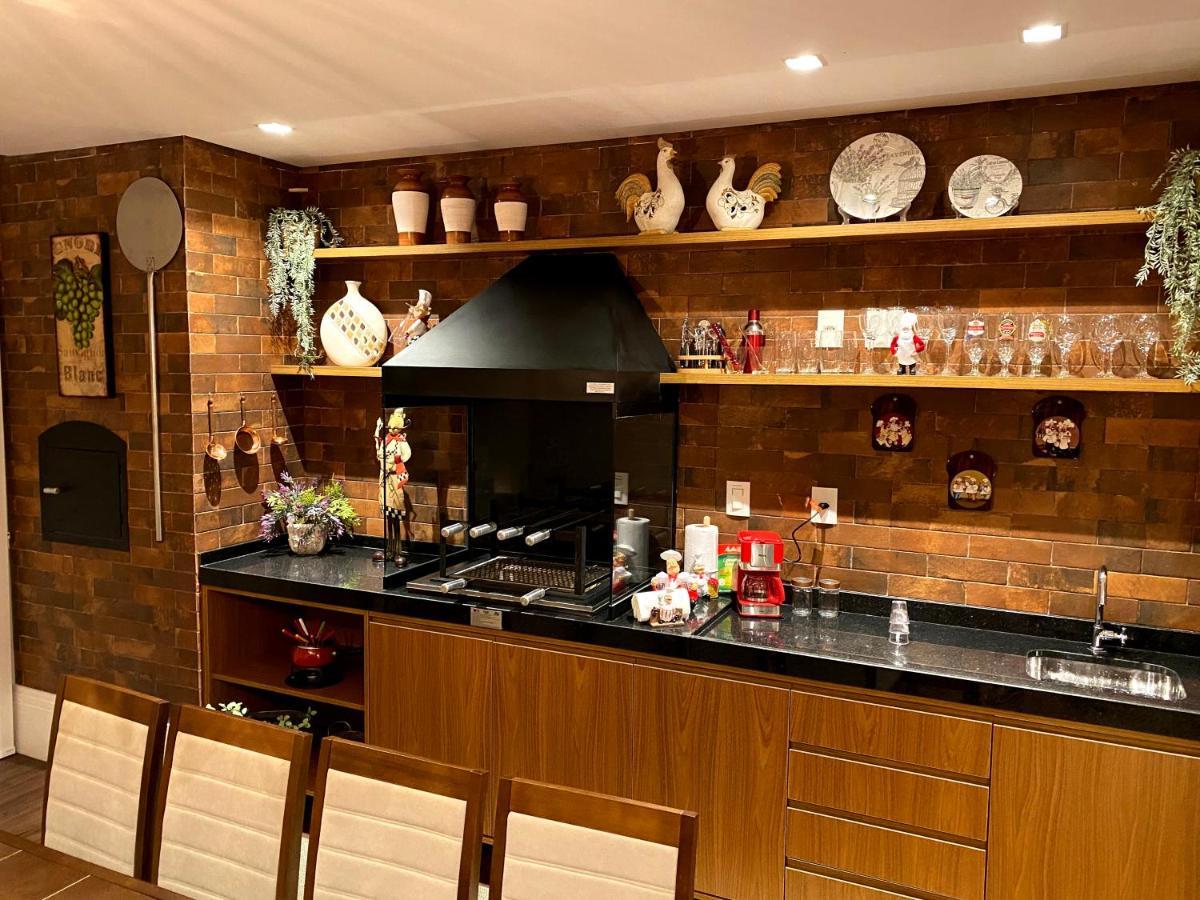 Apartamento Em Campos Do Jordao Ao Lado Do Capivari Esterno foto