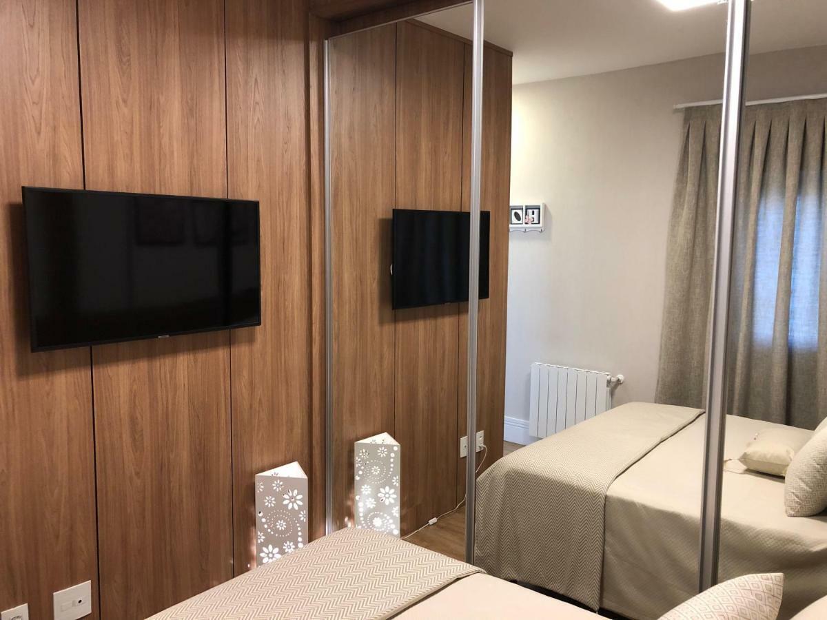 Apartamento Em Campos Do Jordao Ao Lado Do Capivari Esterno foto